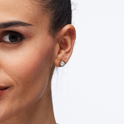 Náušnice z chirurgickej ocele s perlou Brosway ESSENTIAL BNL149