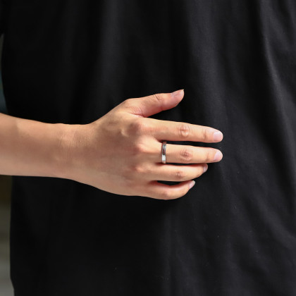 Minimalistický prstýnek z chirurgické oceli RSDM03