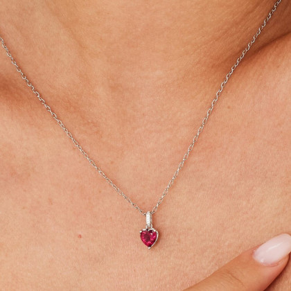 Elegantný prívesok Brosway Fancy Passion Ruby FPR20