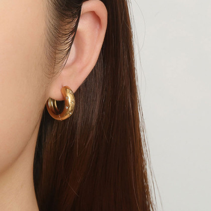 Náušnice krúžky chirurgická oceľ WJHE1042