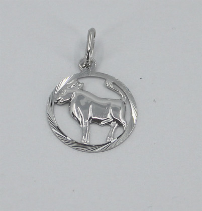 Strieborný prívesok so znamením Býk 3035740011