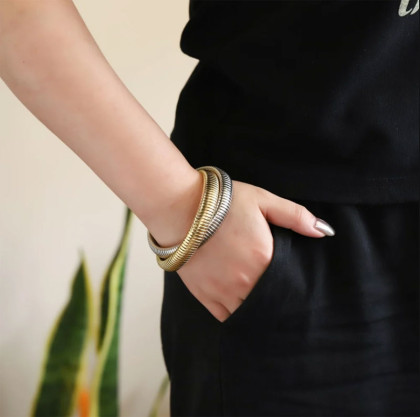 Moderný náramok bangle chirurgická oceľ MBSS235