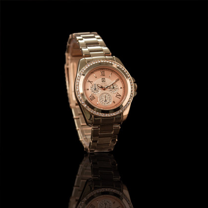 Elegantne hodinky Luxxery