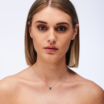 Moderný strieborný náhrdelník - elegantný doplnok pre každú príležitosť Brosway Fancy Life Green FLG136