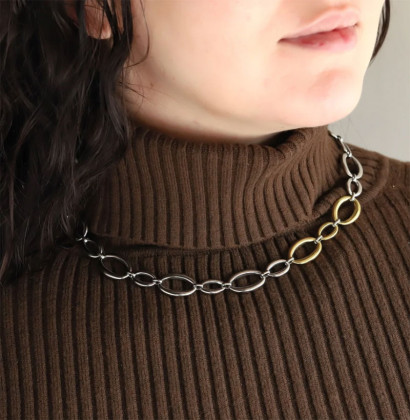 Elegantný náhrdelník pre ženy z chirurgickej ocele MNSS60