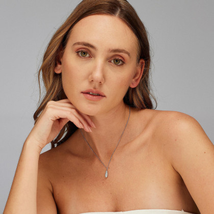 Náhrdelník Brosway White FIW123