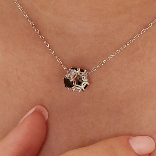 Korálik so zirkónmi Brosway Fancy Mistery Black FMB02