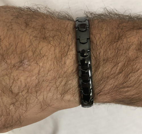 Keramický náramok s magnety WJHB356-Čierna