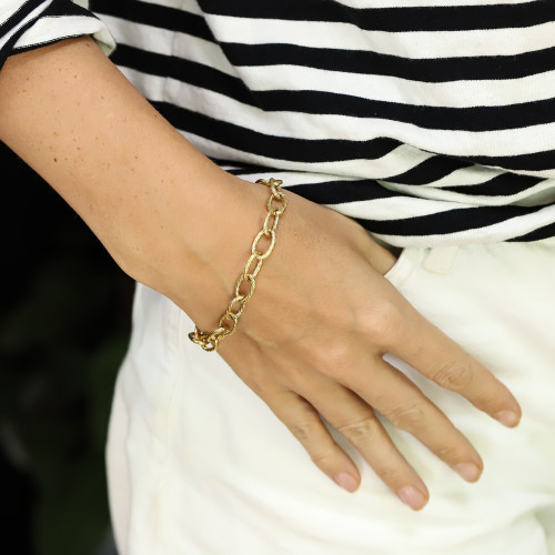 Pozlátený dámsky náramok z ocele BSS975GD