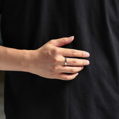 Minimalistický prstýnek z chirurgické oceli RSDM03