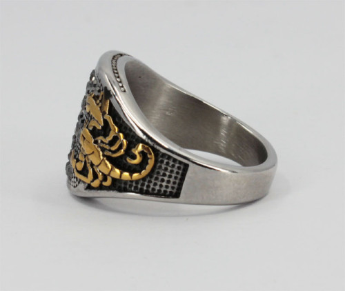 Pečatný prsteň z chirurgickej ocele so škorpiónom WJHZ1839