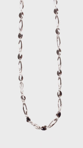 Strieborny nahrdelnik 303532